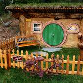 Hobbit House