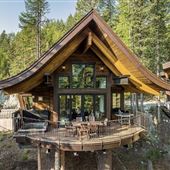 Tamarack Treehouse