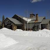 Big EZ Lodge
