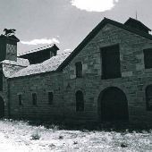 Adams Horse Barn
