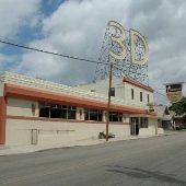 3D International Restaurant & Lounge