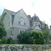Roberts Mansion