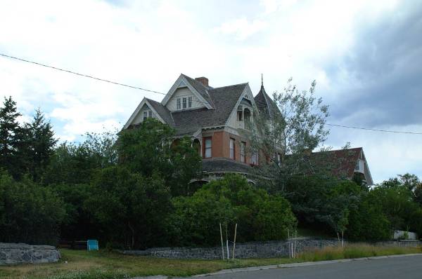 Kline Schmidt Mansion (5/20/2008 - Credits: John Ansotegui)