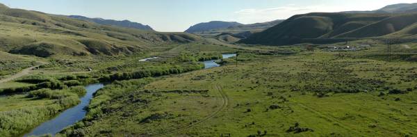 Beaverhead River (6/9/2008 - Credits: John Ansotegui)