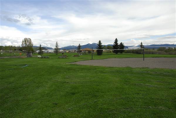 East Gallatin Recreation Area (5/29/2008 - Credits: John Ansotegui)