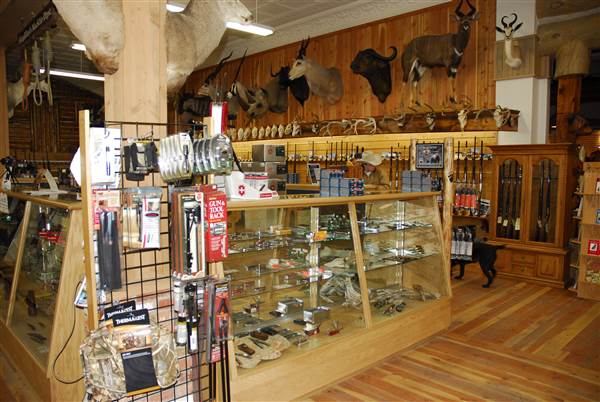 Powder Horn Outfitters (1/14/2009 - Credits: John Ansotegui)
