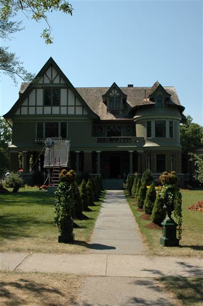 Story Mansion (8/11/2006 - Credits: Sten Iverson)
