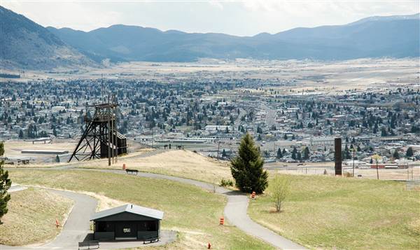 Uptown Butte (4/27/2009 - Credits: John Ansotegui)