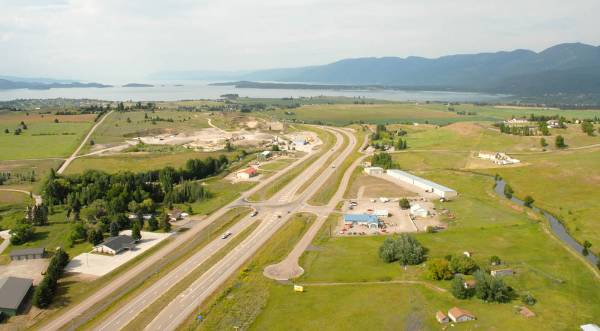 Highway 93- Polson (10/11/2008 - Credits: John Ansotegui)