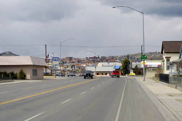 Uptown Butte (4/27/2009 - Credits: John Ansotegui)