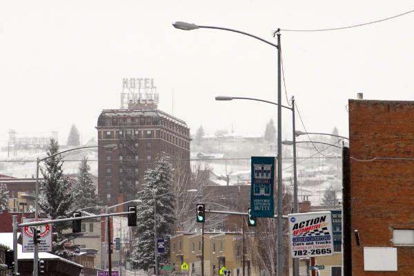 Uptown Butte (4/27/2009 - Credits: John Ansotegui)
