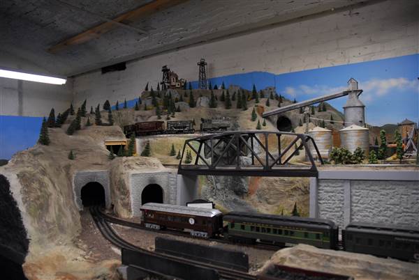 Livingston Depot Model Train (1/14/2009 - Credits: John Ansotegui)