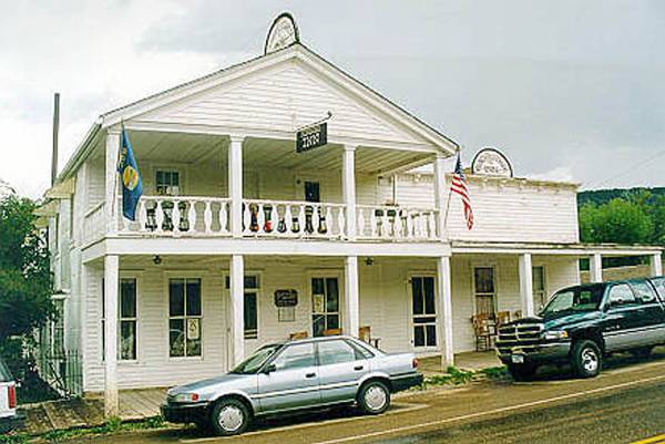 Virginia City - Fairweather Inn (8/14/2007)