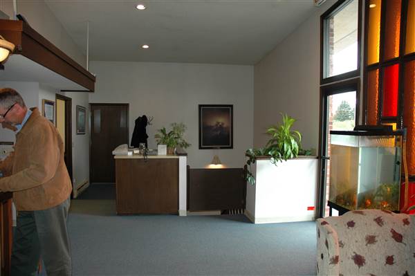 Dahl Funeral Home (5/24/2007 - Credits: John Ansotegui)
