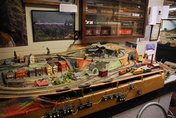 Livingston Depot Model Train (1/14/2009 - Credits: John Ansotegui)