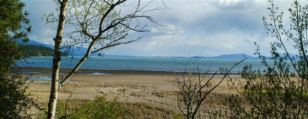 Flathead Lake (5/8/2006 - Credits: John Ansotegui)