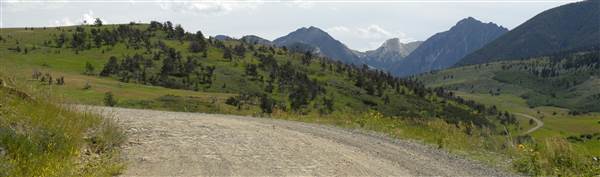 Absaroka Mountains (7/1/2009 - Credits: John Ansotegui)