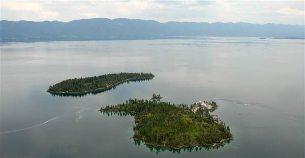 Flathead Lake (5/8/2006 - Credits: John Ansotegui)