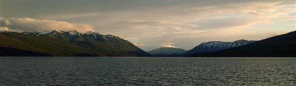 Glacier National Park: Lake McDonald (8/2/2004 - Credits: John Ansotegui)