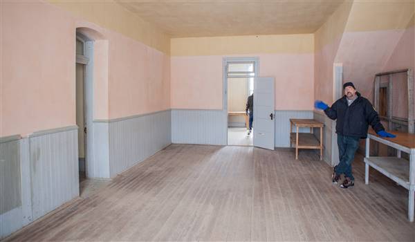 Bannack Ghost Town (2007) (12/10/2015 - Credits: John Ansotegui)