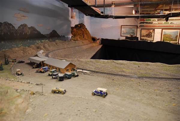 Livingston Depot Model Train (1/14/2009 - Credits: John Ansotegui)