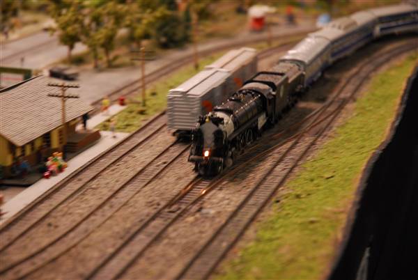 Livingston Depot Model Train (1/14/2009 - Credits: John Ansotegui)
