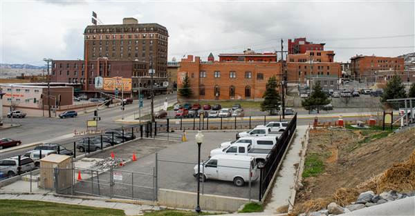 Uptown Butte (4/27/2009 - Credits: John Ansotegui)