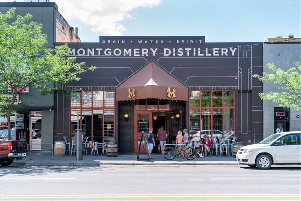 Missoula - Montgomery Distillery in Missoula (8/1/2019 - Credits: Visit Montana - Webdam)