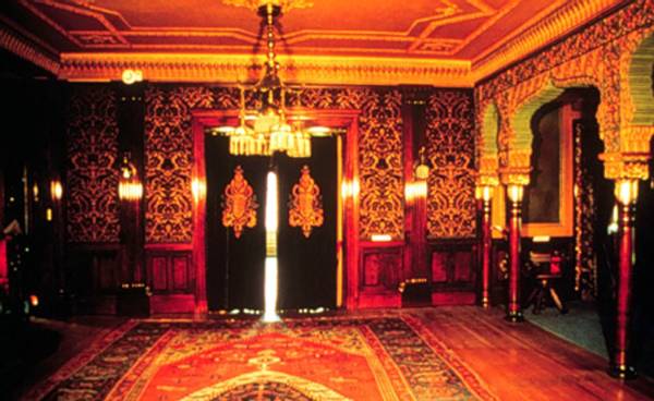Moss Mansion - Photo taken from www.visitmt.com (10/30/2007 - Credits: Moss Mansion Museum)
