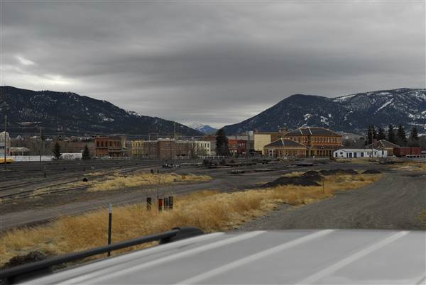 Montana Rail Link: Livingston Rail Yard (1/14/2009 - Credits: John Ansotegui)