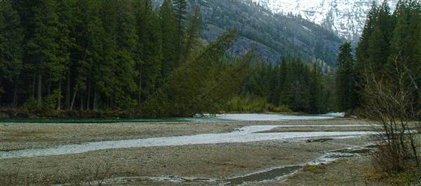 Glacier National Park: McDonald Creek (5/8/2006 - Credits: John Ansotegui)