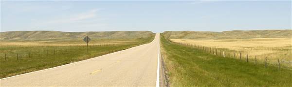 Highway 223- Fort Benton (8/10/2009 - Credits: John Ansotegui)