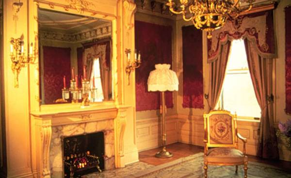 Moss Mansion - Photo taken from www.visitmt.com (10/30/2007 - Credits: Moss Mansion Museum)