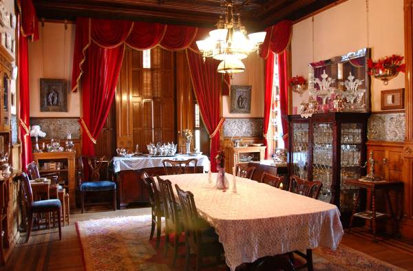 Copper King Mansion (6/1/2004 - Credits: Bill Kuney)