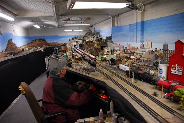 Livingston Depot Model Train (1/14/2009 - Credits: John Ansotegui)