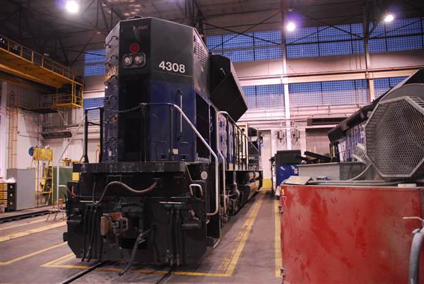 Montana Rail Link: Livingston Rail Yard (1/14/2009 - Credits: John Ansotegui)