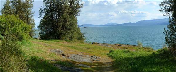 Flathead Lake (5/8/2006 - Credits: John Ansotegui)