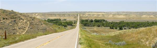 Highway 223- Fort Benton (8/10/2009 - Credits: John Ansotegui)