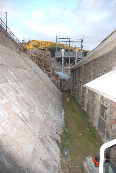Hauser Dam (2/26/2008 - Credits: Bill Kuney)
