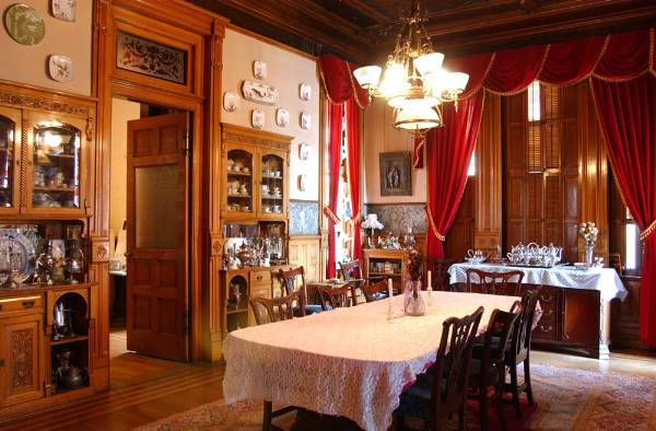 Copper King Mansion (6/1/2004 - Credits: Bill Kuney)