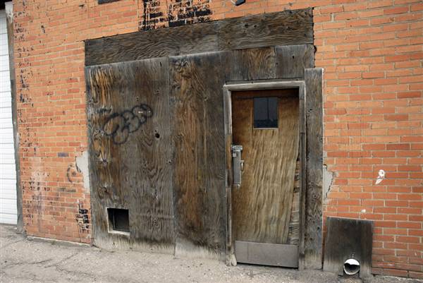 Havre Alleys (7/8/2009 - Credits: John Ansotegui)