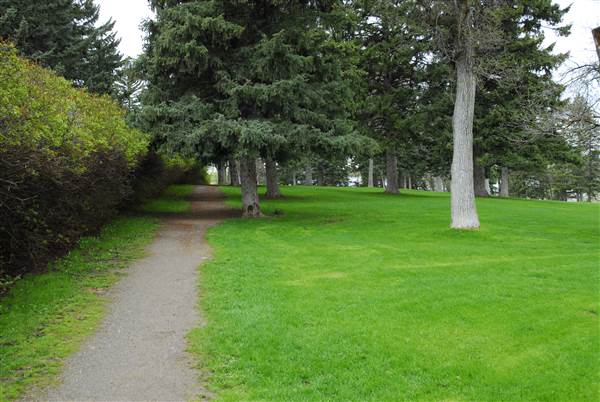 Lindley Park & Cemetery (5/28/2008 - Credits: John Ansotegui)
