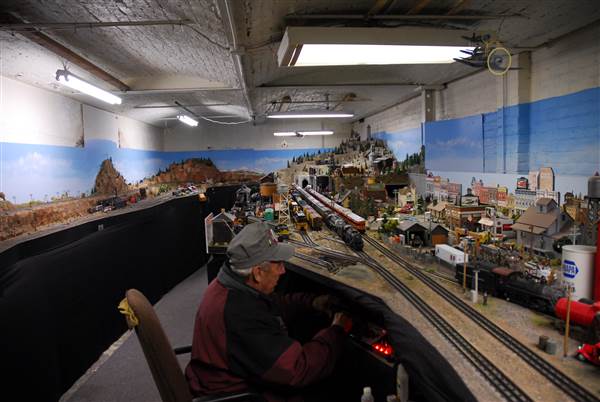 Livingston Depot Model Train (1/14/2009 - Credits: John Ansotegui)
