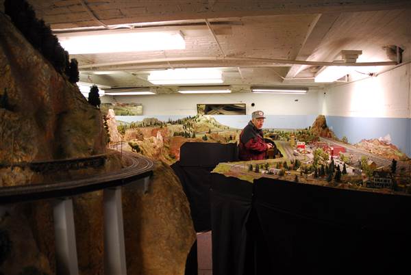 Livingston Depot Model Train (1/14/2009 - Credits: John Ansotegui)
