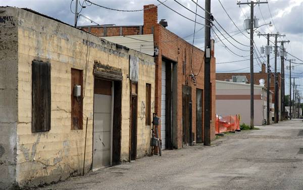 Havre Alleys (7/8/2009 - Credits: John Ansotegui)