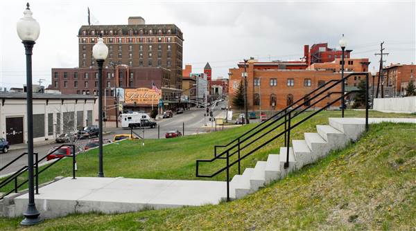 Uptown Butte (4/27/2009 - Credits: John Ansotegui)
