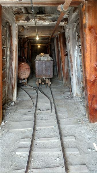 World Museum of Mining - Updated set of photos from J.D. Jacoby (9-10-18) scouted for the Bryce Eggleston - Sony Pictures Horror Project. (9/10/2018 - Credits: J.D. Jacoby)