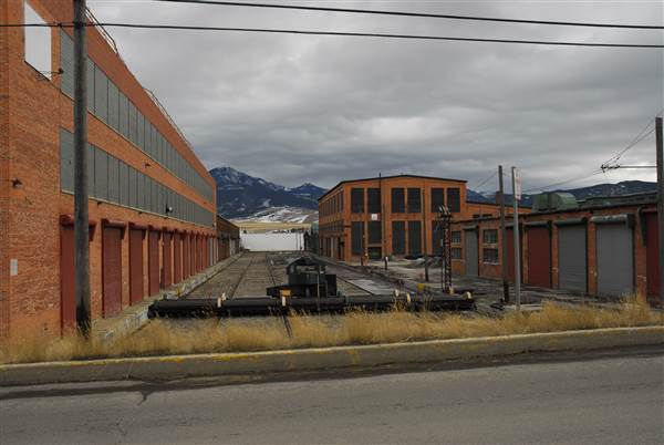 Montana Rail Link: Livingston Rail Yard (1/14/2009 - Credits: John Ansotegui)